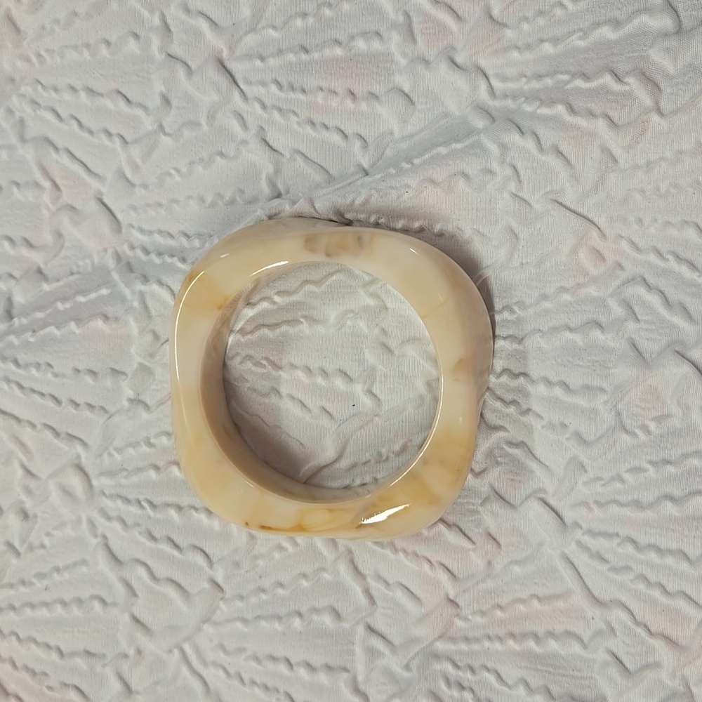 Marbled Cream Resin Bangle Bracelet - Women Jewelry Bracelets